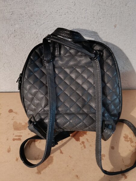 Rucsac de dama ( nu trimit prin curier )
